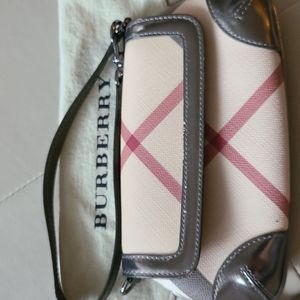 Burberry Vintage check wristlet